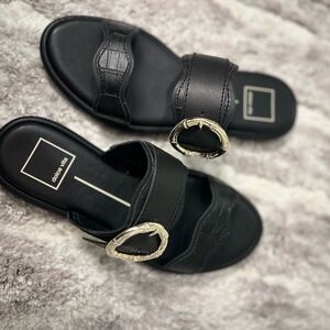 Steve Madden Black Sandals *BRAND NEW